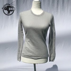 Lord and Taylor 100% cashmere light grey sweater M